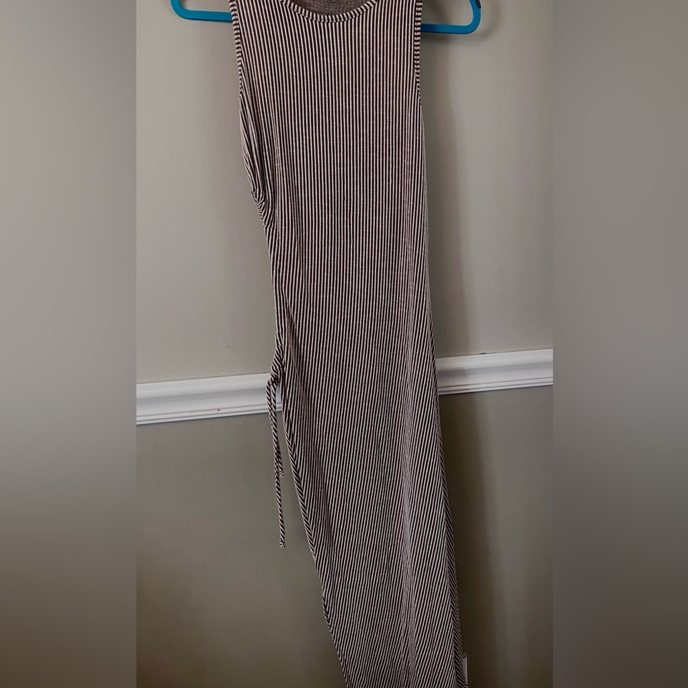 Cute stripped dress. White and tan/brown stripes.